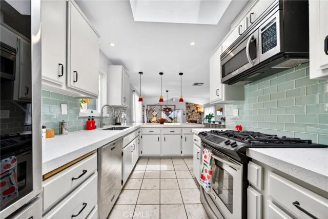 3145 S Kerckhoff, San Pedro, CA 90731