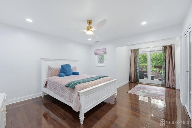 3945 Park Avenue, Edison, NJ 08820