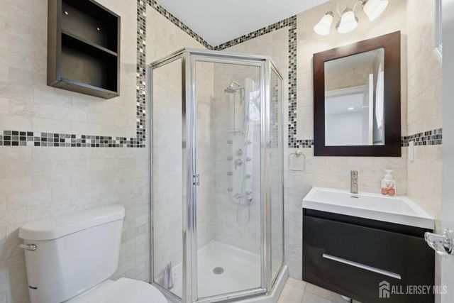 3945 Park Avenue, Edison, NJ 08820