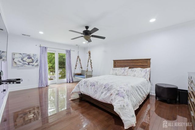 3945 Park Avenue, Edison, NJ 08820
