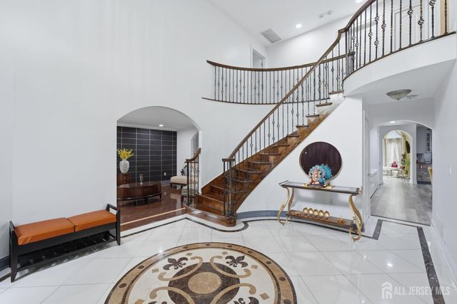 3945 Park Avenue, Edison, NJ 08820