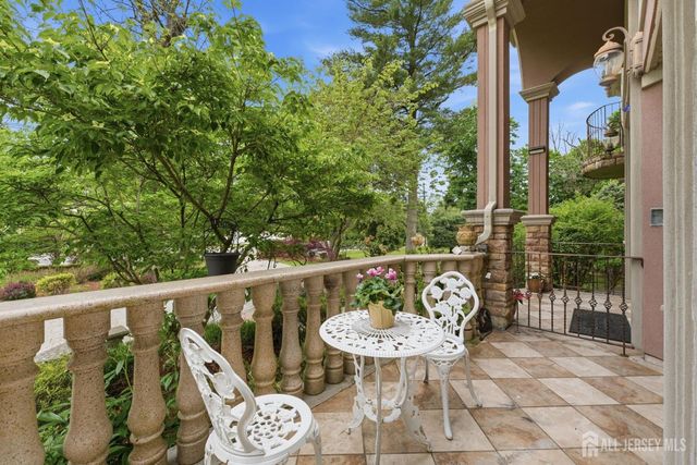 3945 Park Avenue, Edison, NJ 08820