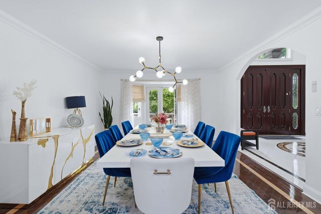3945 Park Avenue, Edison, NJ 08820