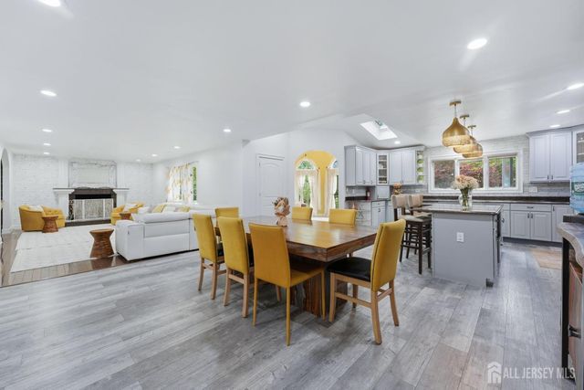 3945 Park Avenue, Edison, NJ 08820