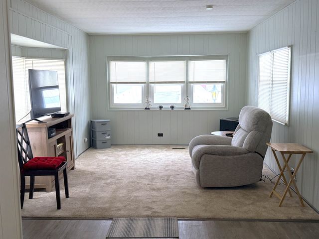 614 Canterbury Drive, Exeter, NH 03833