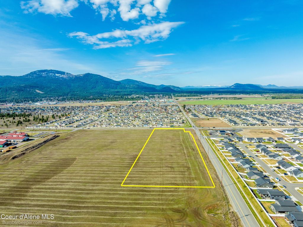 12175 N Meyer Rd, Rathdrum, ID 83858 photo 3