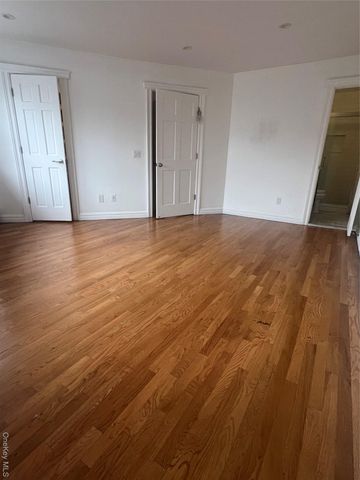 2005 Hazen Street 3FL, East Elmhurst, NY 11370