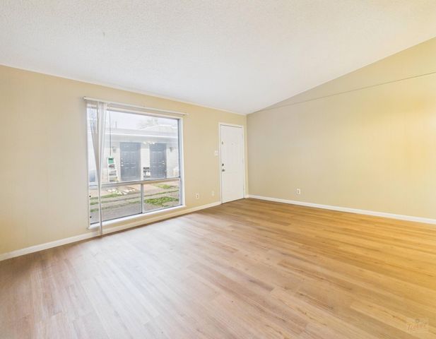 616 W 51st ST 101, Austin, TX 78751