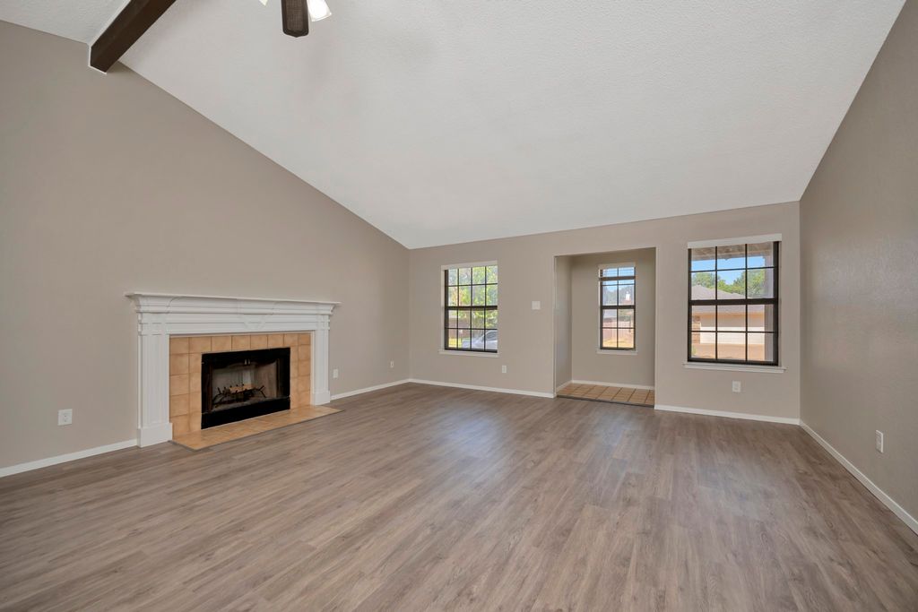 4210 Meadow Park Drive, Arlington, TX 76017 — photo 3