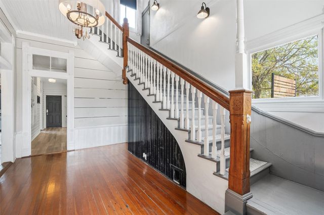 404 E 9th Ave, Belton, TX 76513