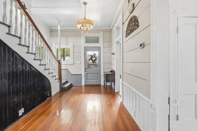 404 E 9th Ave, Belton, TX 76513