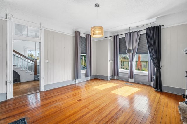 404 E 9th Ave, Belton, TX 76513