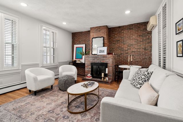 22 Shawmut St TH, Boston, MA 02116