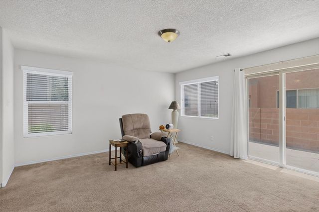 2470 Corvara Drive SE, Rio Rancho, NM 87124