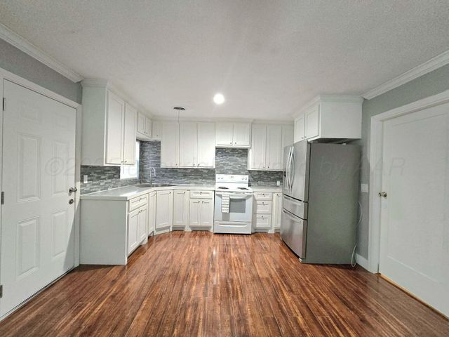 802 S BIVINS Street, Amarillo, TX 79104