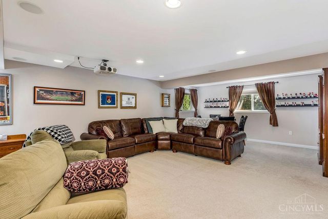 97 Bedles Court, South Lebanon, OH 45065