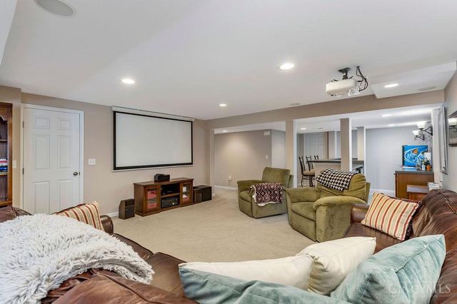 97 Bedles Court, South Lebanon, OH 45065