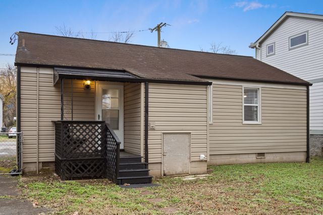 5920 Carl Pl, Nashville, TN 37209
