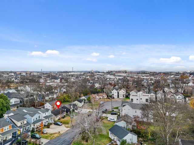 5920 Carl Pl, Nashville, TN 37209