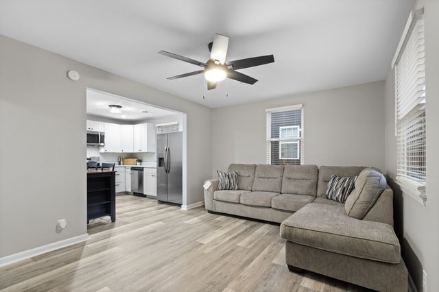 5920 Carl Pl, Nashville, TN 37209