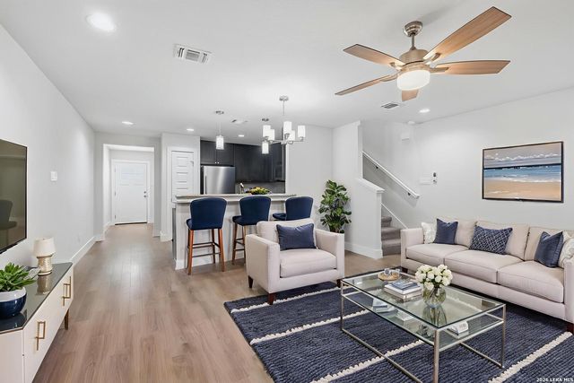 728 Abigail Alley, San Antonio, TX 78253