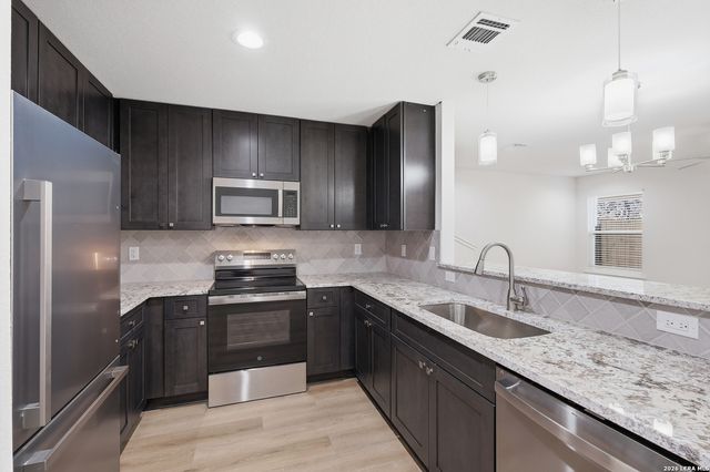 728 Abigail Alley, San Antonio, TX 78253