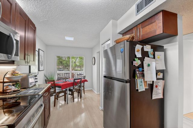 10173 Mangrove Drive 204, Boynton Beach, FL 33437