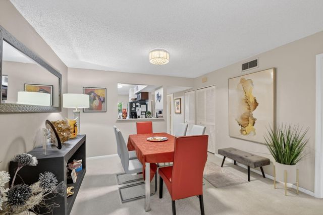 10173 Mangrove Drive 204, Boynton Beach, FL 33437