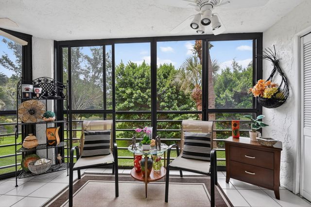 10173 Mangrove Drive 204, Boynton Beach, FL 33437
