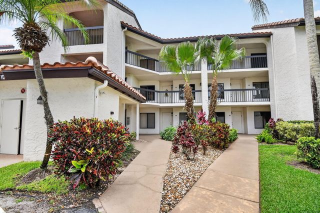 10173 Mangrove Drive 204, Boynton Beach, FL 33437