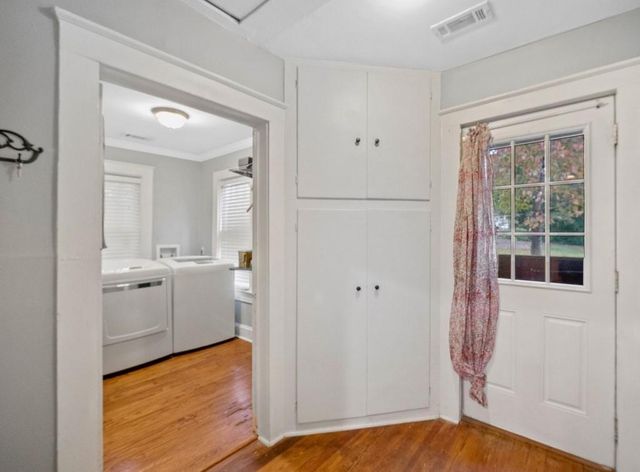 1677 Neely Avenue, East Point, GA 30344