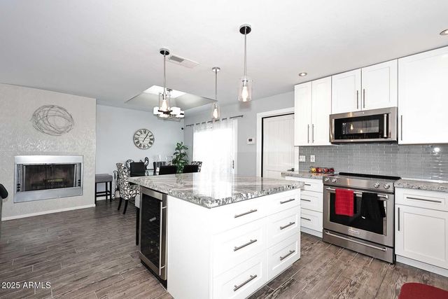 13818 N 43rd Street, Phoenix, AZ 85032