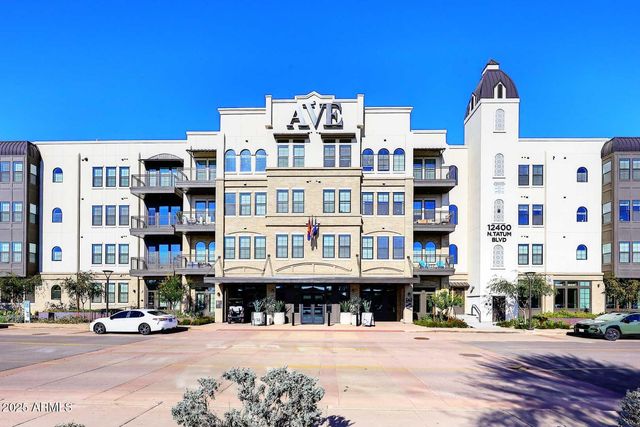 13818 N 43rd Street, Phoenix, AZ 85032