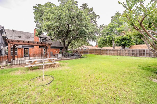 7341 Normandy Road, Fort Worth, TX 76112