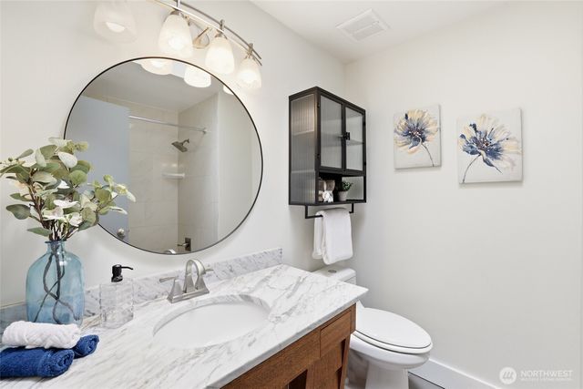 4543 50th Avenue SW, Seattle, WA 98116