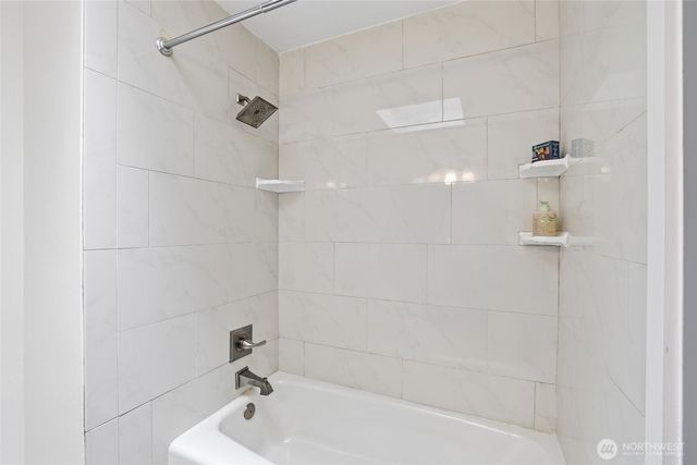 4543 50th Avenue SW, Seattle, WA 98116
