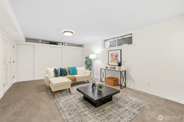4543 50th Avenue SW, Seattle, WA 98116