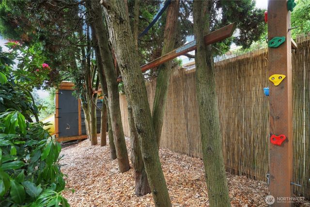 4543 50th Avenue SW, Seattle, WA 98116