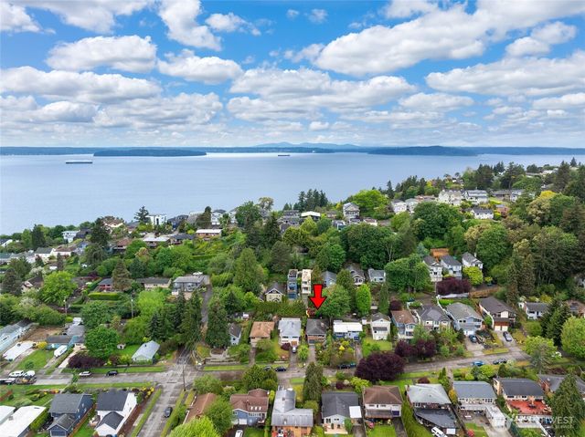 4543 50th Avenue SW, Seattle, WA 98116