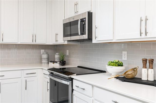 3360 Willow Glade Trail, Lawrenceville, GA 30043