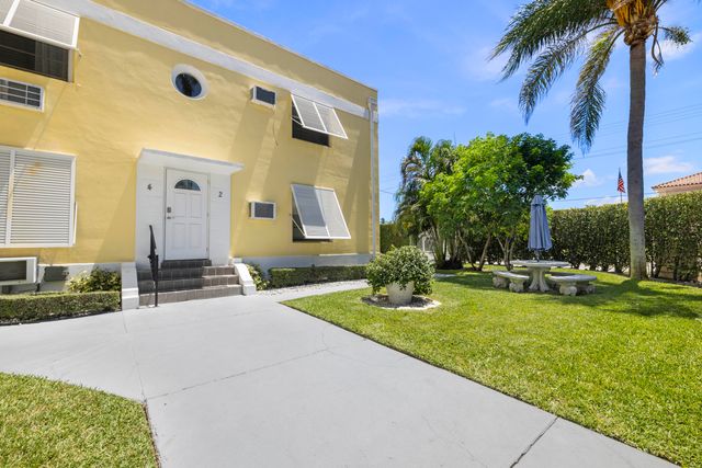 172 N COUNTY Road 2, Palm Beach, FL 33480