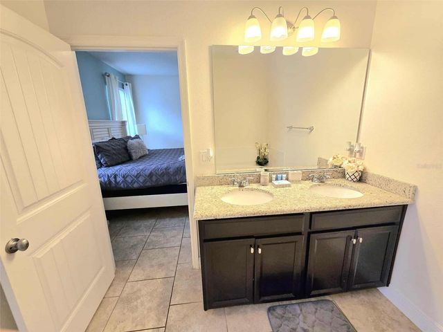 5243 WILDWOOD WAY, Davenport, FL 33837