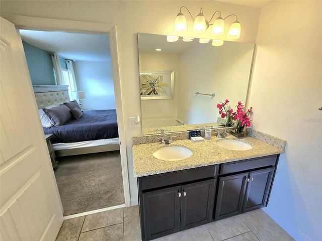 5243 WILDWOOD WAY, Davenport, FL 33837