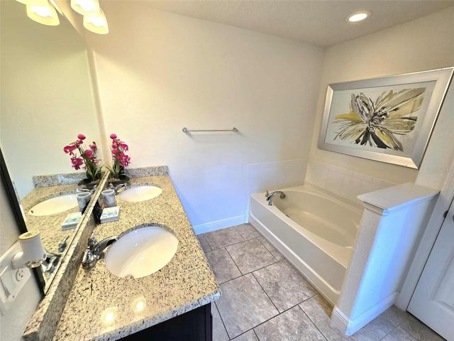 5243 WILDWOOD WAY, Davenport, FL 33837