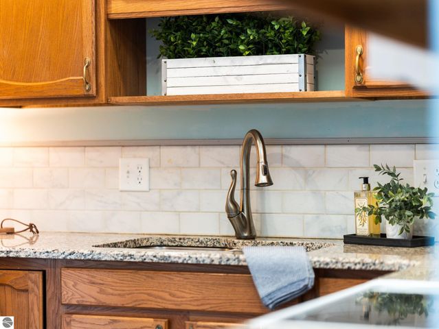 2189 Hammond Place E # 57, Traverse City, MI 49686