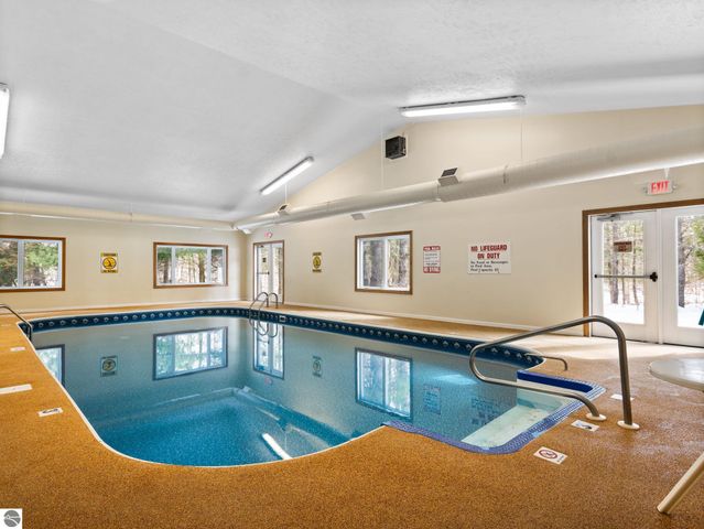 2189 Hammond Place E # 57, Traverse City, MI 49686