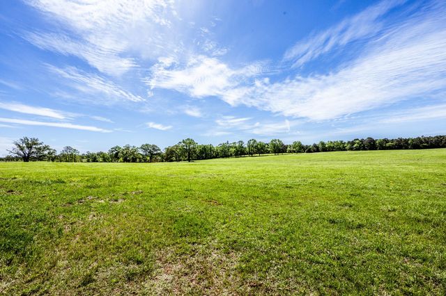 1014 Cr 1825, Crockett, TX 75835