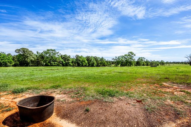 1014 Cr 1825, Crockett, TX 75835