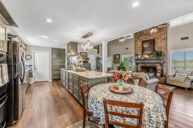 1014 Cr 1825, Crockett, TX 75835