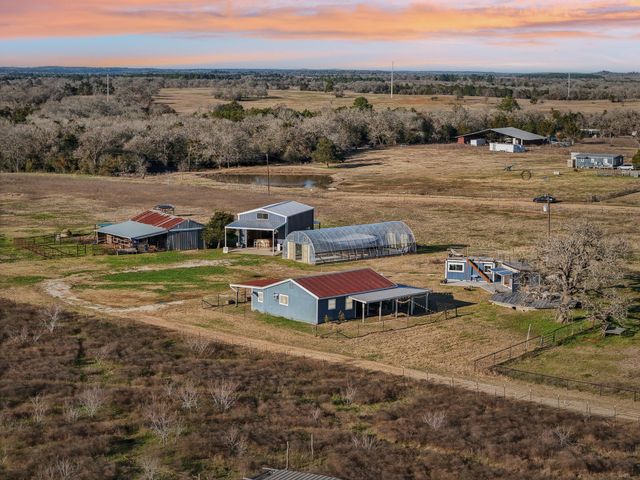 2200 Highway 21 E, Paige, TX 78659